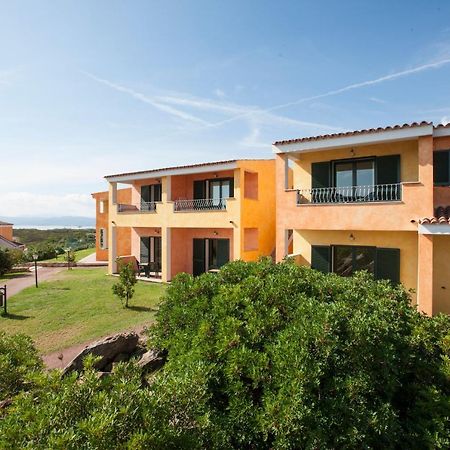 Hotel Baia Aranzos Pittulongu Eksteriør bilde