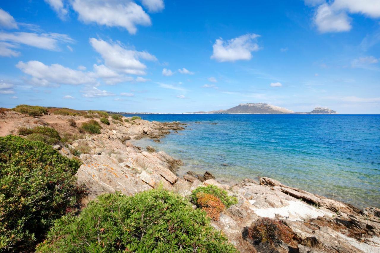 Hotel Baia Aranzos Pittulongu Eksteriør bilde