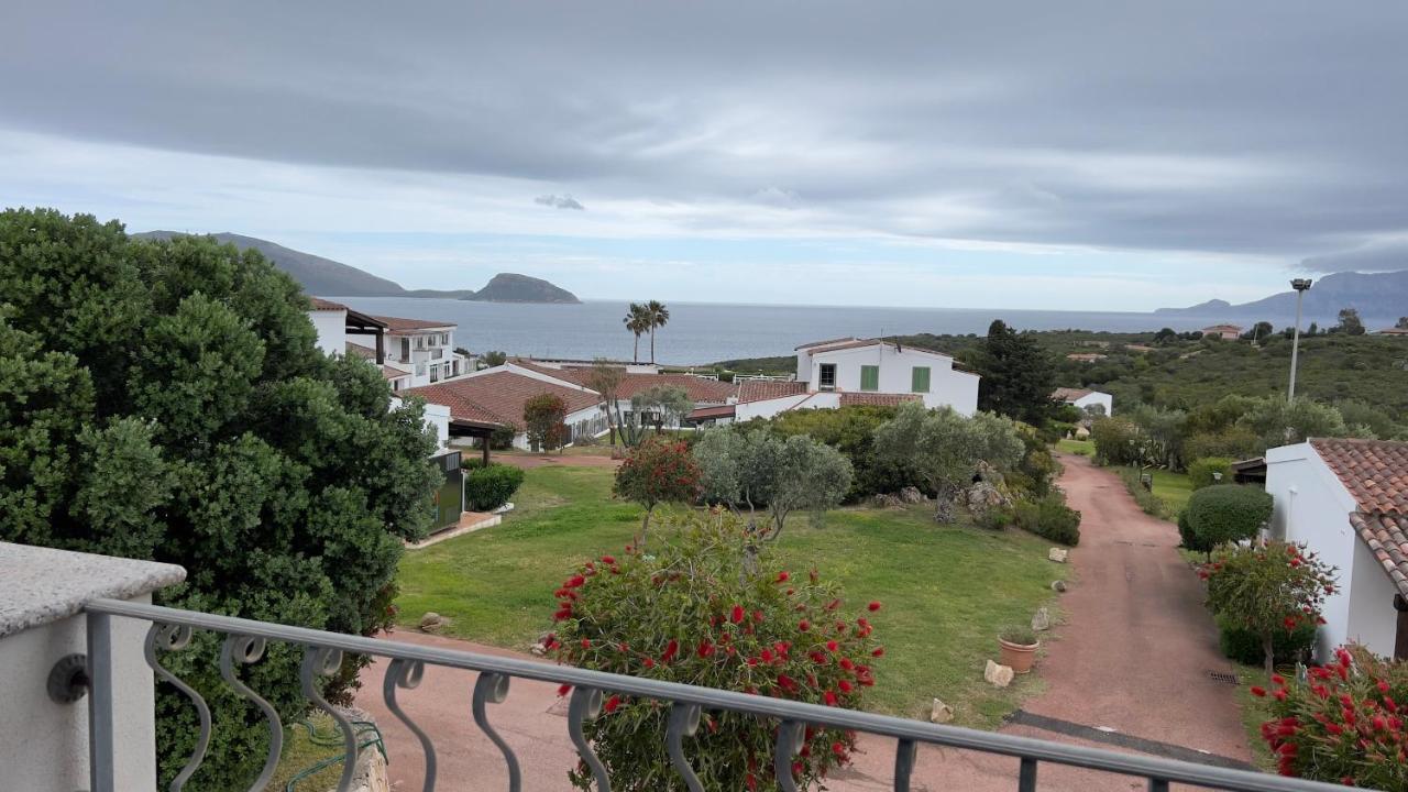 Hotel Baia Aranzos Pittulongu Eksteriør bilde